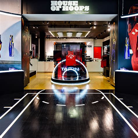 visual merchandising toronto